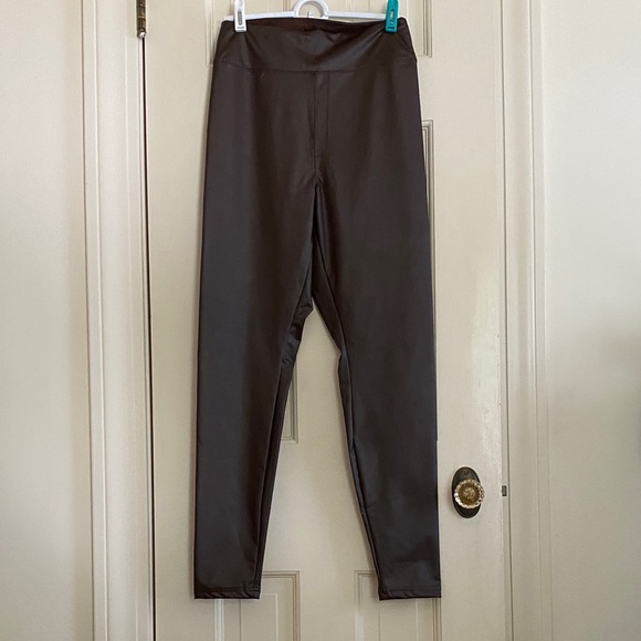 Aerie Faux Leather Leggings Bundle - Picture 4 of 7